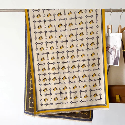 Mid-Length Scarf – Soft Cashmere-Like Feel & Winter Warmth
